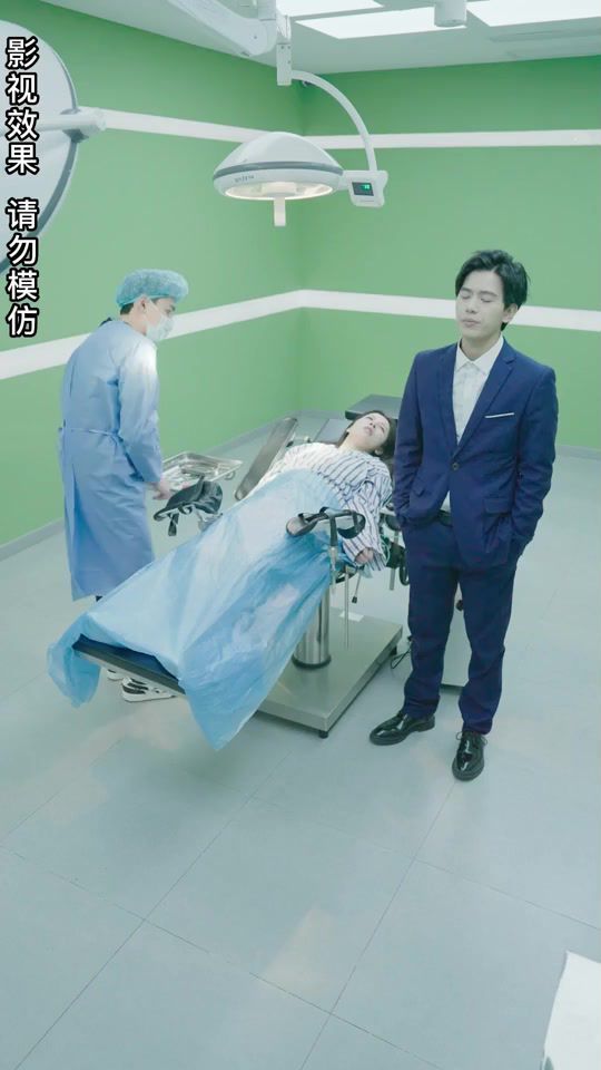 離婚后，傅總追妻跪求原諒！(全集)